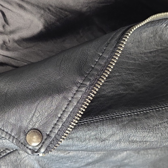 BLANKNYC Faux Leather Moto Jacket – Size XS - Picture 11 of 11